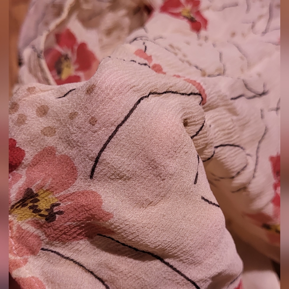 BCBG MaxAzria Chiffon Genuine Silk Cherry Blossom Floral Print With Front Tie XS - Picture 3 of 4